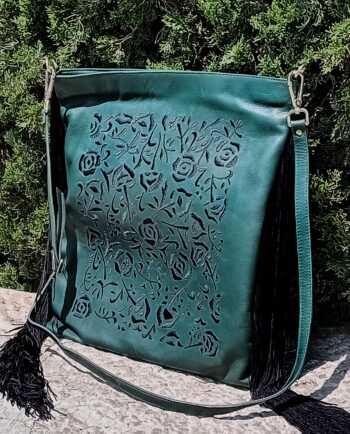 BOLSO GRANDE BORDADO NEGRO